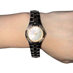 Vintage 90s Seiko Two Tone Watch 1N82‎ 0D10 Stainless Steel Water Resistant